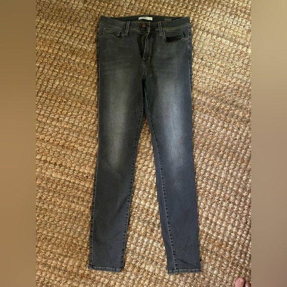 Denim - Picture 2 of 5